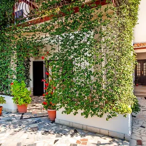  Apartment Anamarija